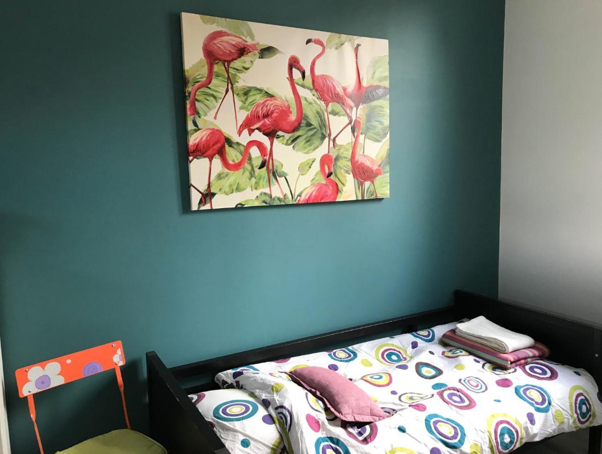 Chambre indépendante avec SDB-Terrasse privative. Centre ville Nîmes Extérieur photo
